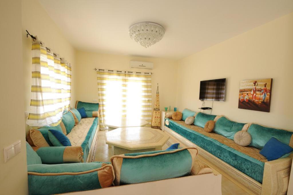 Triplex La Marina Saidia Apartment Bagian luar foto