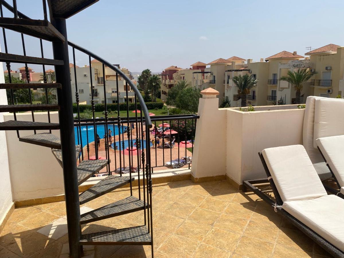 Triplex La Marina Saidia Apartment Bagian luar foto